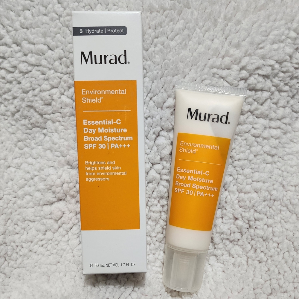 Murad Environmental Shield